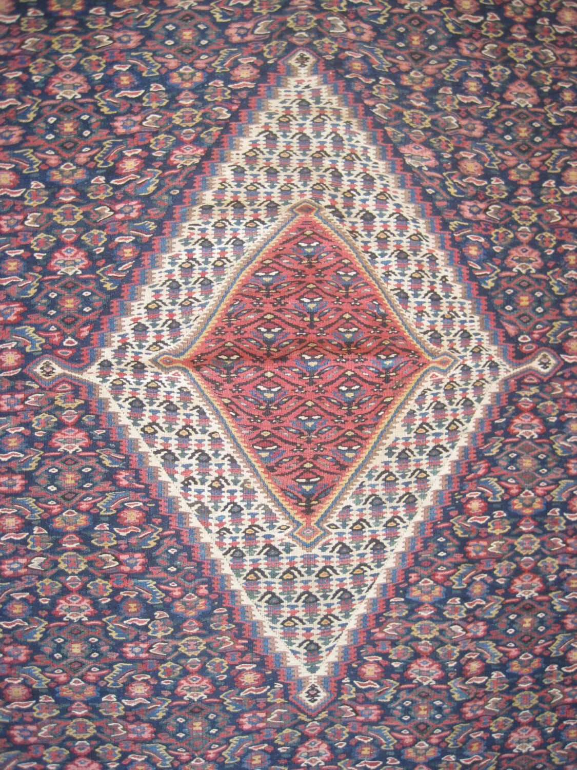 Senneh Kilim Persian - Image 3