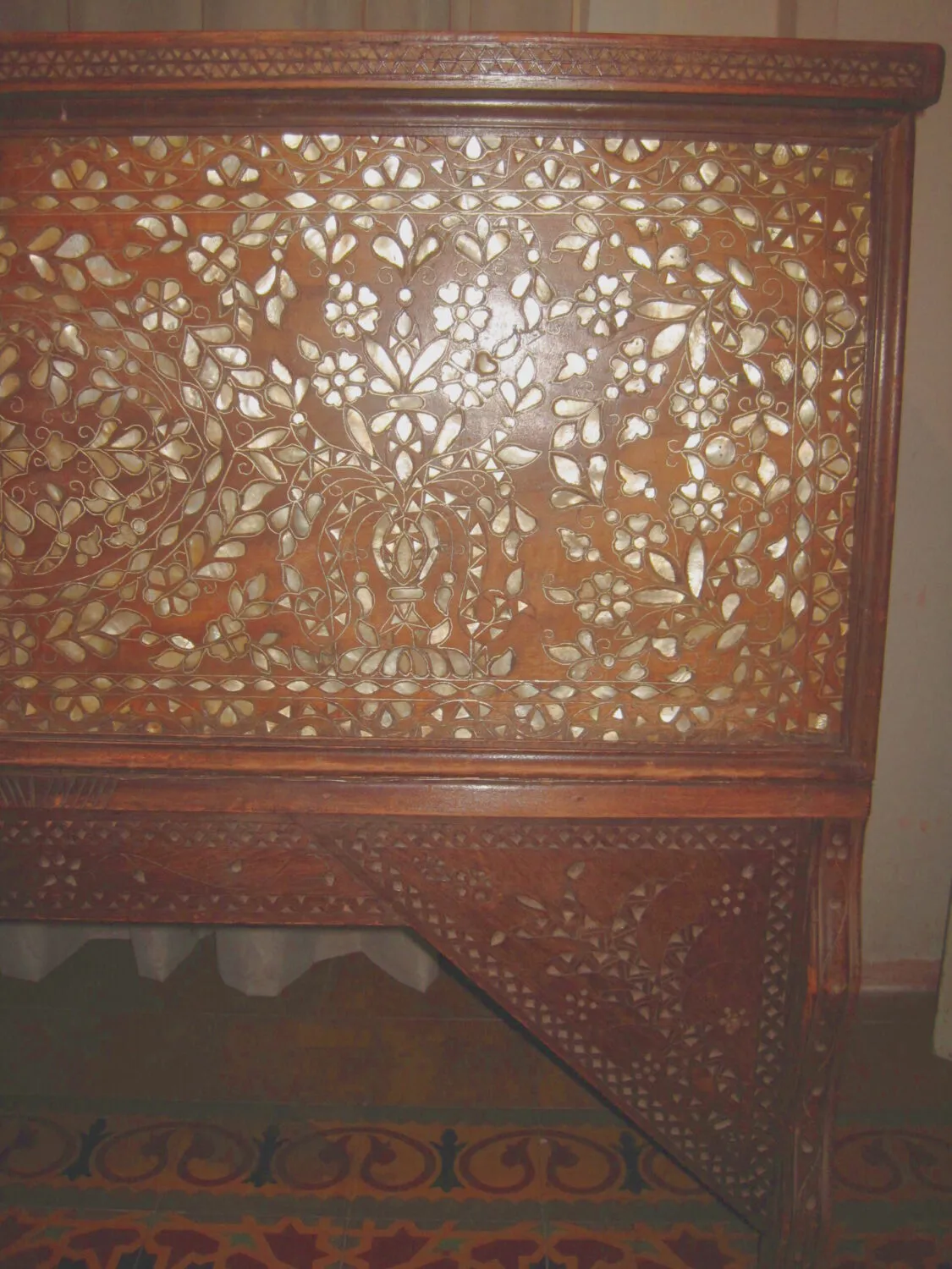 Syrian Bar - Image 3