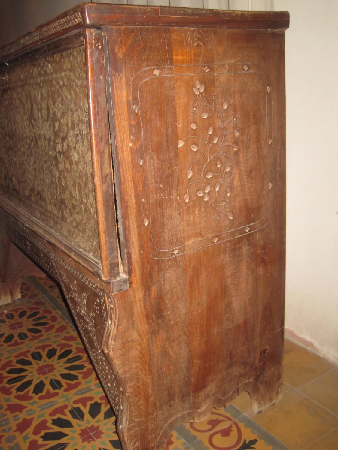 Syrian Bar - Image 2