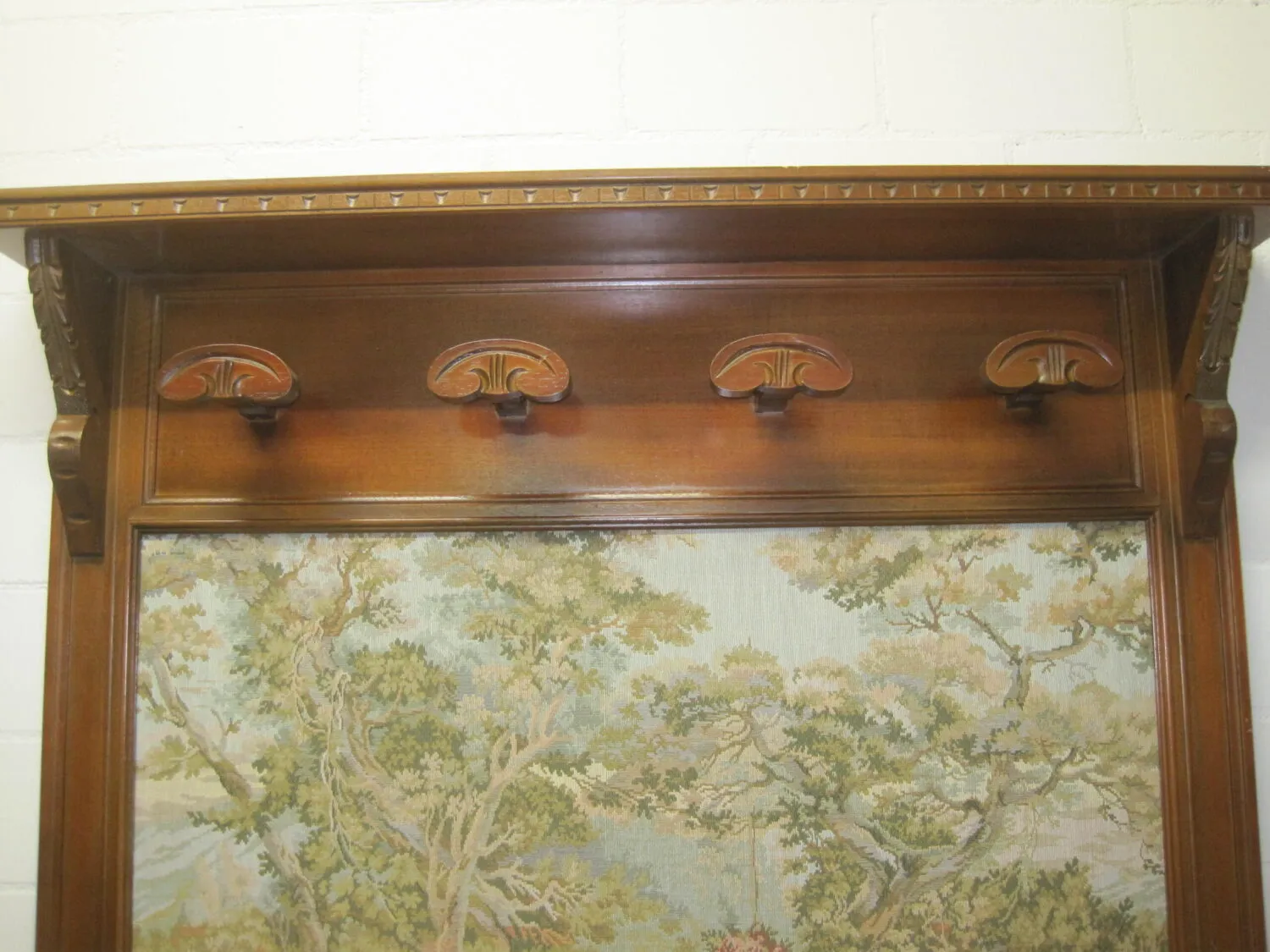 Wardrobe European - Image 2