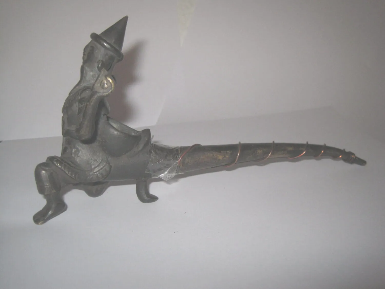 Asian Bronze Pipe - Image 2