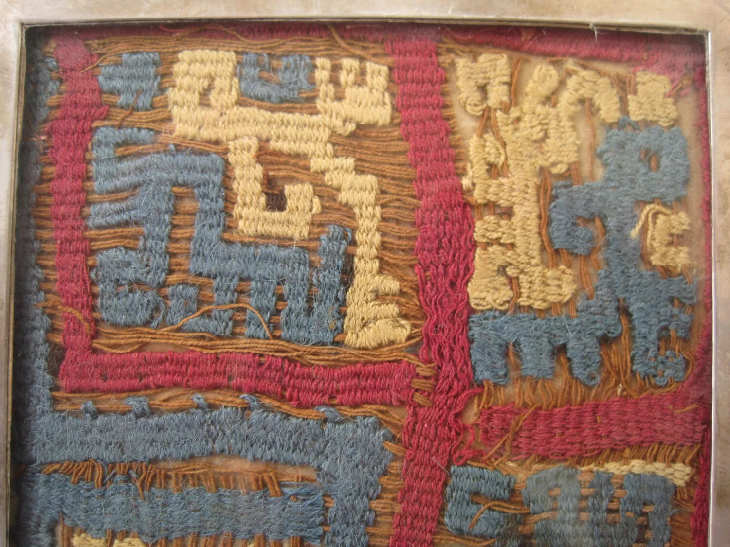Embroidery Pre-Columbian - Image 3
