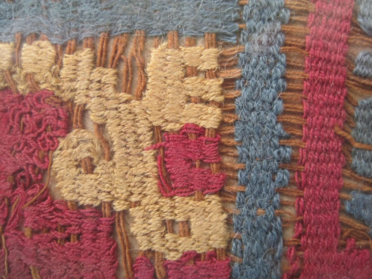 Embroidery Pre-Columbian - Image 2