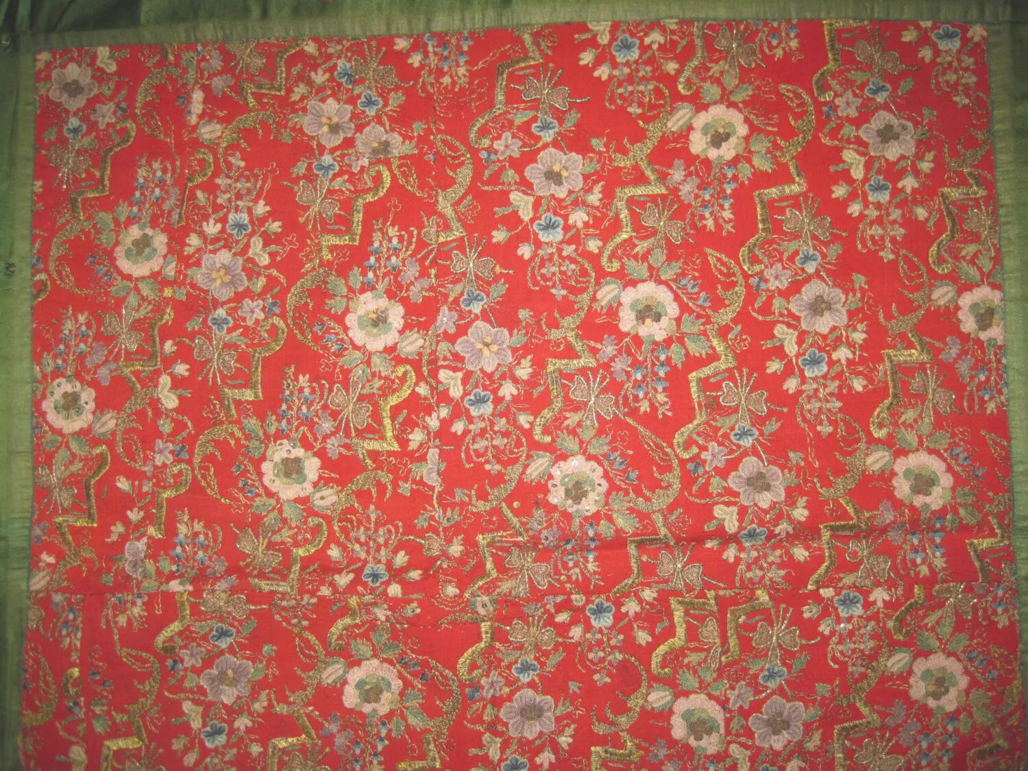 Embroidery European - Image 2