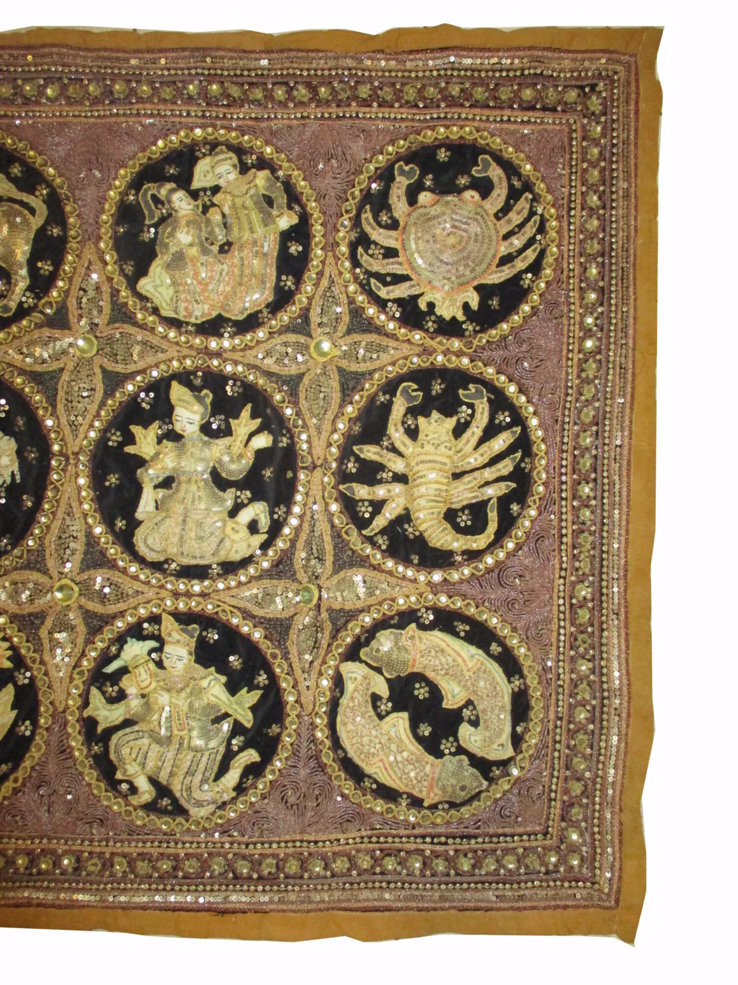 Embroidery Indonesian - Image 4