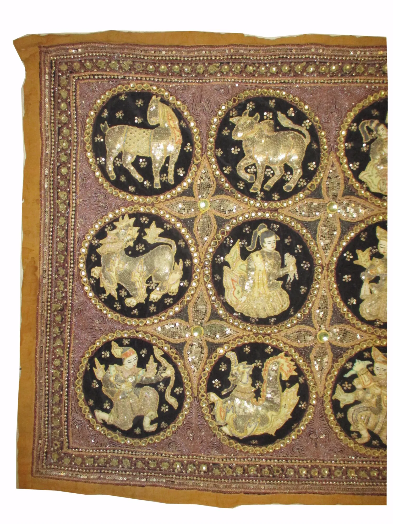 Embroidery Indonesian - Image 3