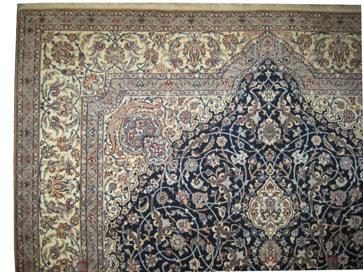 Nain Habibian with silk Persian - Image 2