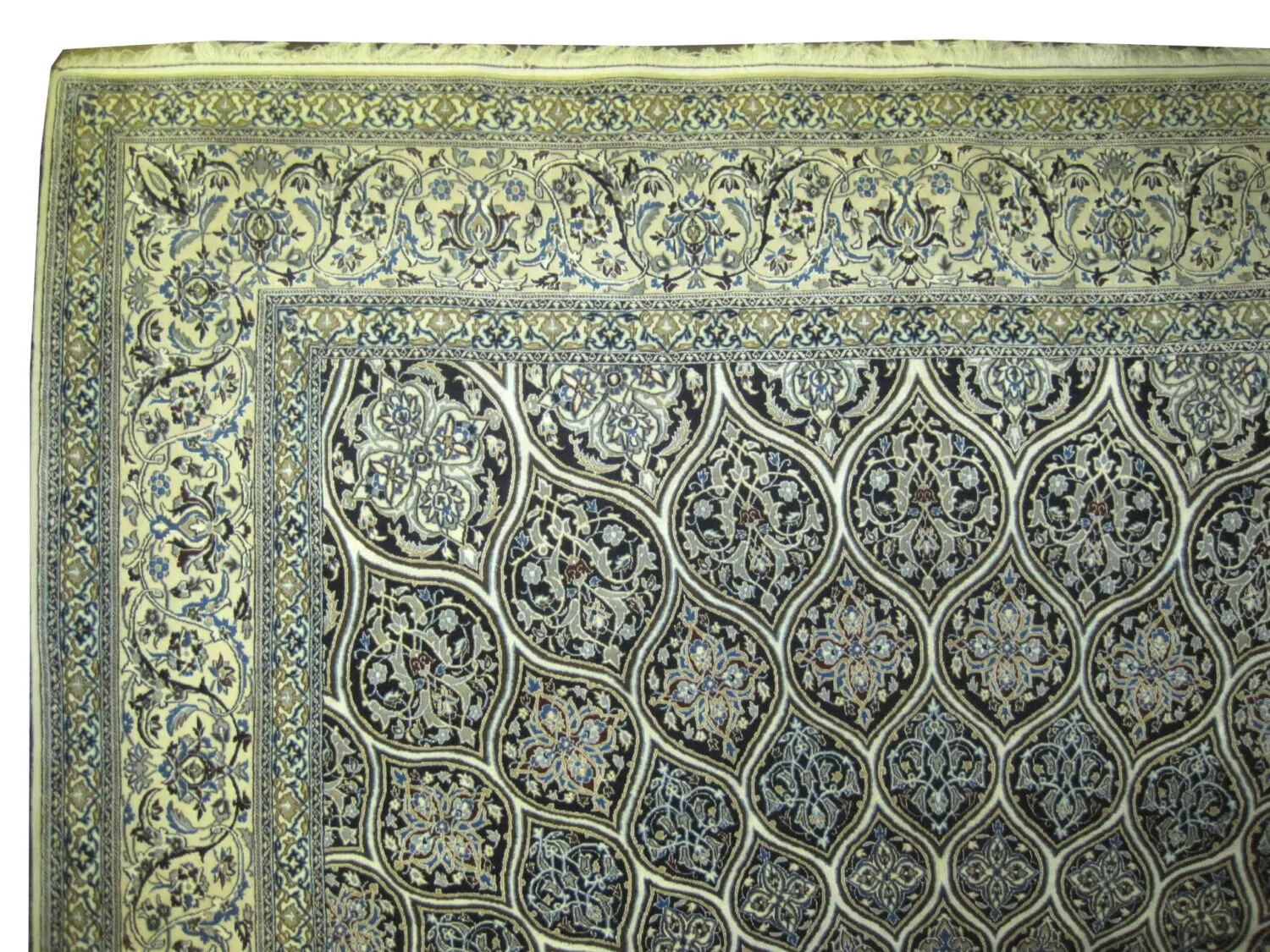 Nain Habibian with silk Persian - Image 2