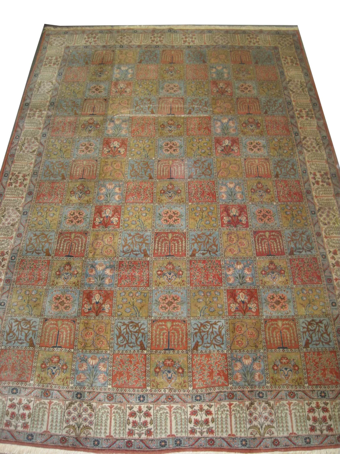 Qom Persian